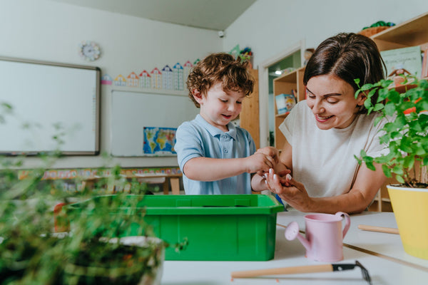Plants for Schools: A Practical Guide for UK Education Settings