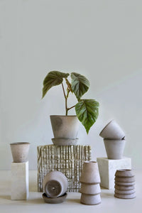 Bergs Potter Julie Pot Grey with Saucer